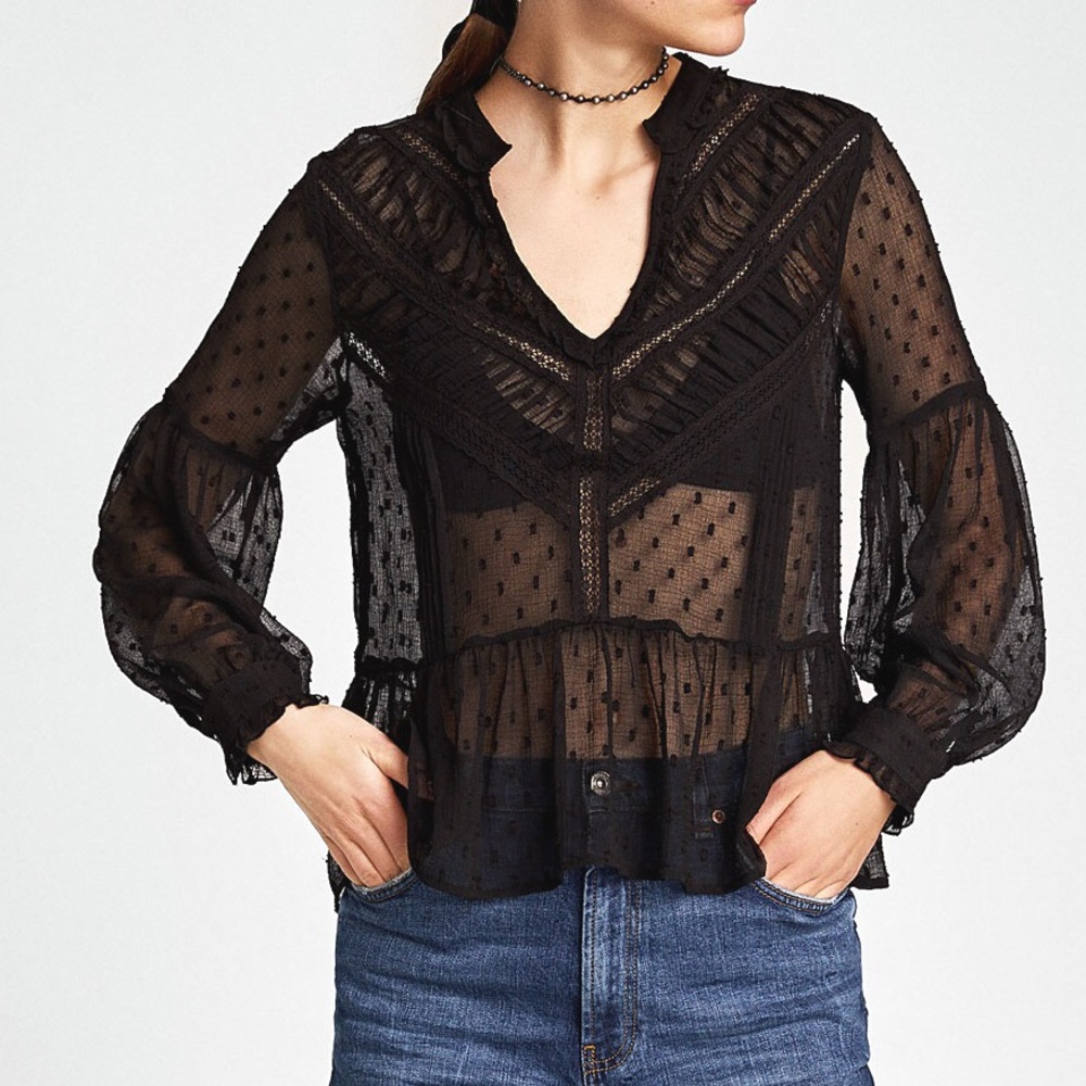 ✨NWT✨ Zara sheer blouse